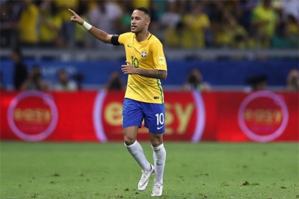 Neymar vùi đầu vào trò chơi ‘đỏ đen’ cùng Ro ‘béo’ - Ảnh 2.