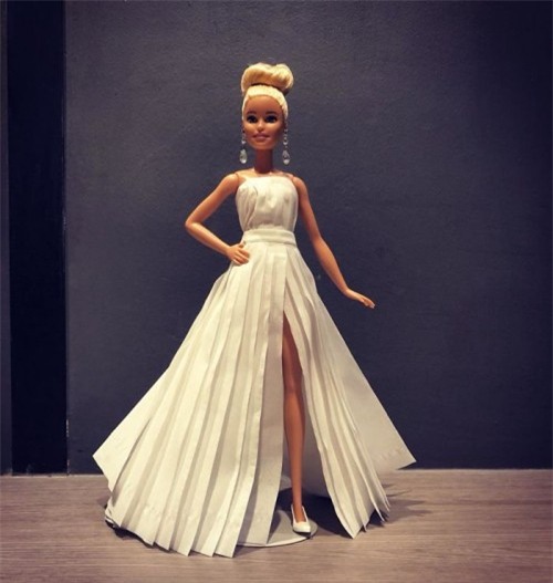 Choáng trước bộ sưu tập hơn 10.000 búp bê trị giá 11 tỷ đồng của một quý ông - Ảnh 4.