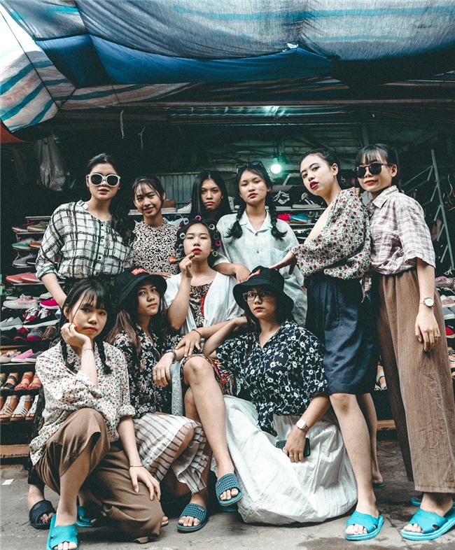 Anh ky yeu 'Bui doi xom cho' tinh nghich cua hoc sinh Dak Lak hinh anh 1