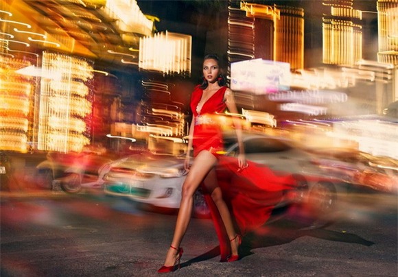 Người mẫu minh triệu,minh triệu khoe chân dài 1m2,sao việt minh triệu