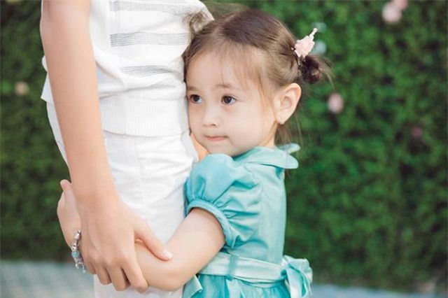 5 "cong chua" nha sao viet du doan kho phan chia ngoi vi neu thi hoa hau trong tuong lai - 1