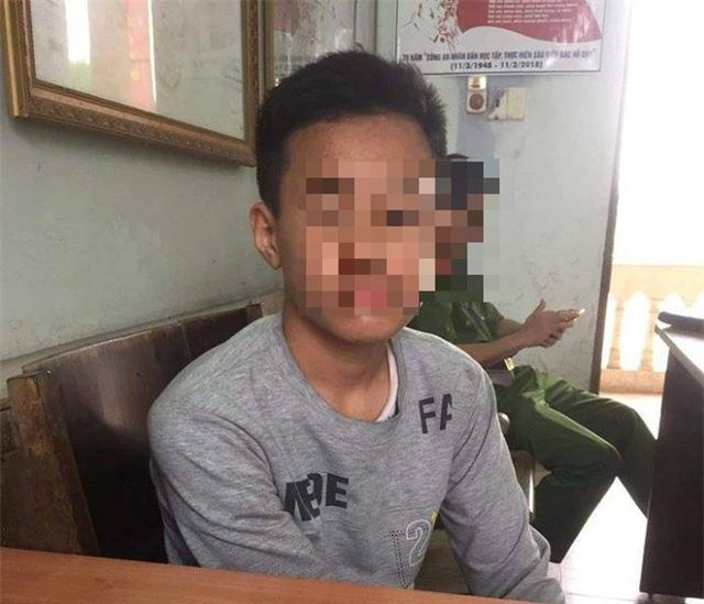 cau be bo nha ra di sau tran don cua bo, chi mang theo 6.000 dong - 1