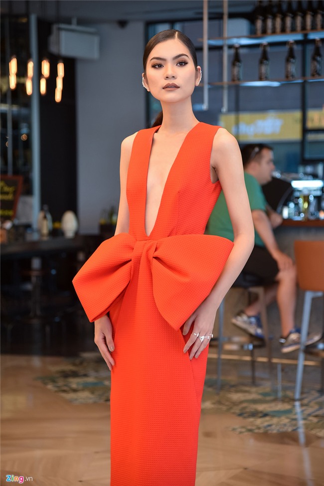 Do My Linh, Huyen My do sac Hoa hau dep nhat the gioi o Sai Gon hinh anh 10