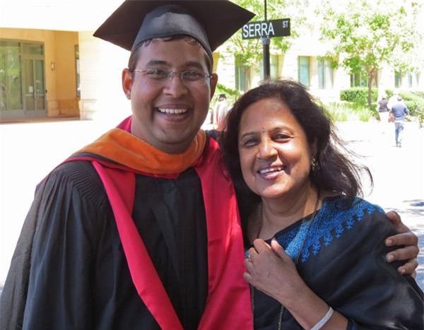 dap an bat ngo cua quan ly microsoft khi duoc hoi:"loi the canh tranh lon nhat cua mot dua tre?" - 1