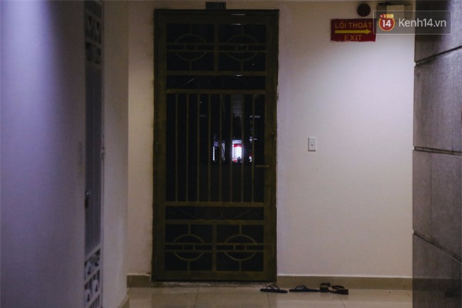 Cuộc sống u tối, lạnh lẽo của những cư dân bám trụ chung cư Carina sau vụ cháy 13 người chết - Ảnh 13.