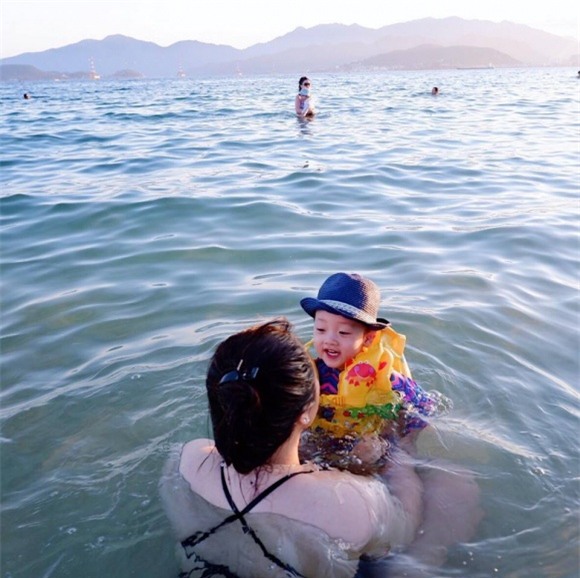 Ly Kute, hot girl, con trai Ly Kute