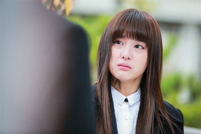 Bất lực nhìn người yêu mang tiền làm việc khác khi tôi đang gặp khó khăn - Ảnh 1.