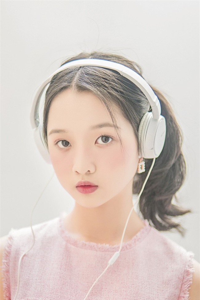 Sao nhí Vbiz lột xác: Người được khen nức nở, kẻ bị chê già dặn, thay đổi nhiều đến mức ngỡ như vừa phẫu thuật thẩm mỹ - Ảnh 24.