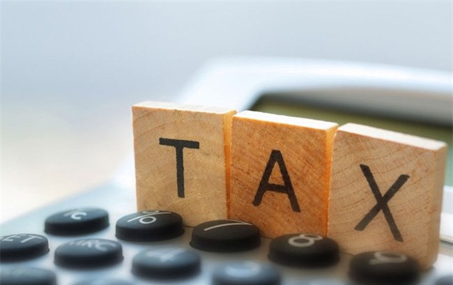 Đủ thứ thuế ‘đánh’ vào túi tiền: Dân còn lại bao nhiêu tiết kiệm