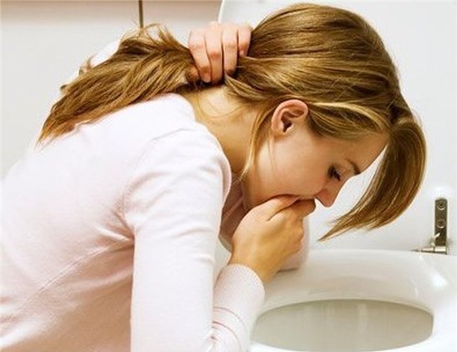 Ợ hơi đi kèm cùng 4 dấu hiệu này: bạn tuyệt đối không nên chủ quan mà cần đi khám ngay-3