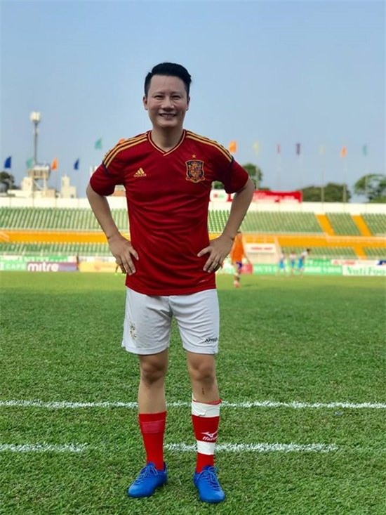 Hương Tràm,Huyền My,Kỳ Duyên,Húa Vĩ Văn,Phương Thanh,làng sao