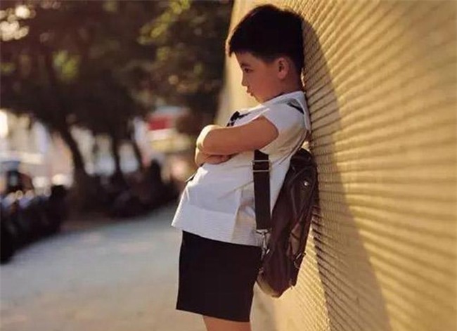 4 cau noi cua bo me khien con tre "tat ngum" hung lam bai tap ve nha - 1