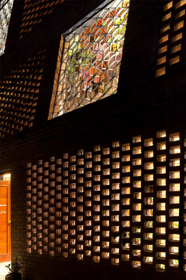 nha viet nhu lo cot nhung lai duoc bao tay het loi khen vi... thong thoang hinh anh 23