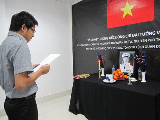 Doanh nhân, doanh nghiệp tiếc thương Đại tướng