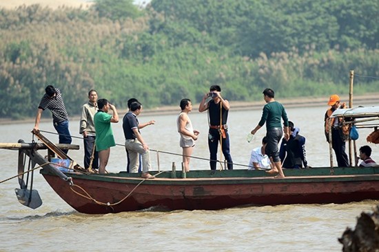 ‘Không có thi thể chị Huyền quanh cầu Thanh Trì’