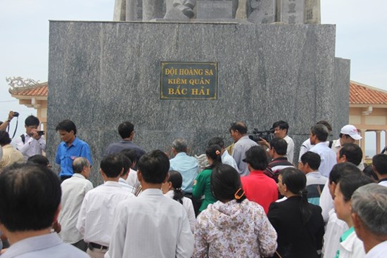 Ngư dân Lý Sơn phản đối hành động của Trung Quốc