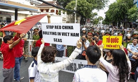 Báo TQ hăm dọa Việt Nam, Philippines ở Biển Đông