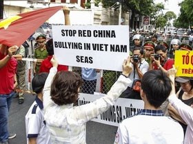 Báo TQ hăm dọa Việt Nam, Philippines ở Biển Đông