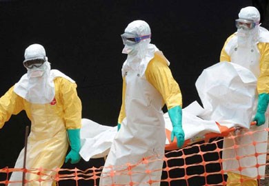 Gần 1.000 người trên toàn thế giới chết do dịch Ebola