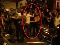 Đi tìm lời giải cho sự ngông cuồng của Trang Trần