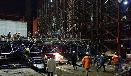 Nóng: Sập giàn giáo tại Khu kinh tế Vũng Áng, 14 người chết