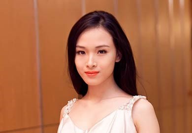 ‘Hoa hậu lừa đảo’ từng bị một nhóm bặm trợn truy lùng