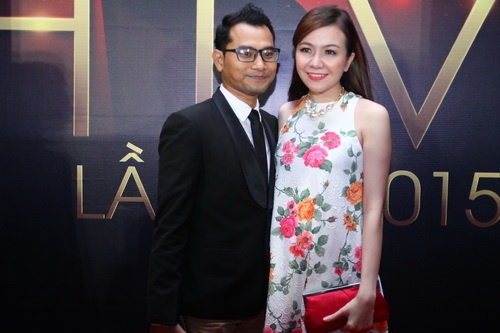 Vợ Huỳnh Đông suy sụp vì hôn nhân có người thứ 3, chồng thản nhiên đưa bạn diễn nữ về nhà-4