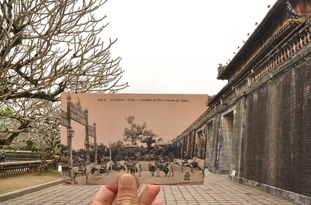 Binh mã trong cung đình Huế (1948).