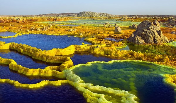 Núi lửa Daholl ở vùng trũng của sa mạc Danakil, đông bắc Ethiopia. Đây được xem là địa ngục của Trái đất nhưng là thiên đường  của giới săn ảnh. 