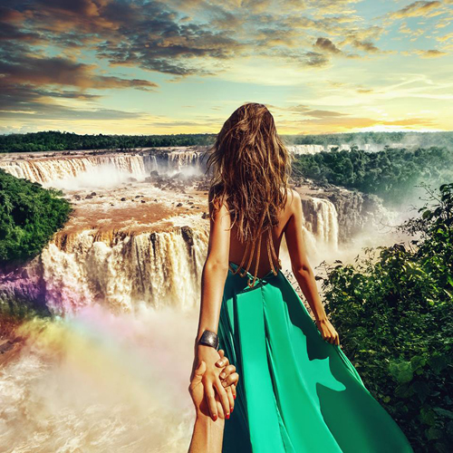 Thác nước Iguazu nổi tiếng ở Brazil.
