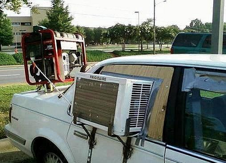 6. Khi điều hòa trên xe ô tô bị hỏng.