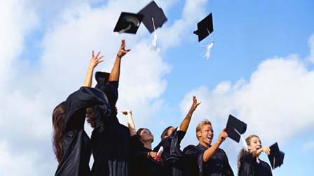 Chàng trai bị trầm cảm do tốt nghiệp thạc sĩ tại Anh, thạo 2 ngoại ngữ nhưng về Việt Nam xin việc không ai nhận-3