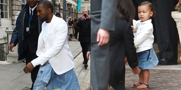 Cô bé North West được mẹ diện cho chân váy denim và blazer trắng kết hợp sandals bệt, còn chàng rapper nổi tiếng của chúng ta cũng vest trắng thanh lịch cùng sơ mi denim thắt ngang hông khá bụi bặm.