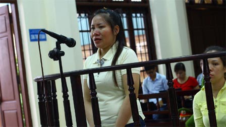 Nữ quái” bán phụ nữ, trẻ em sang Trung Quốc kiếm hàng trăm triệu đồng-2