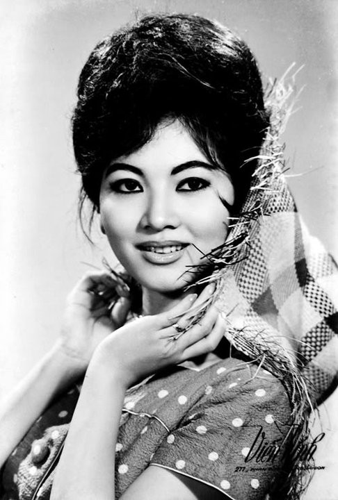 Thẩm Thúy Hằng (sinh ngày 20/10/1940) là một diễn viên Việt Nam nổi tiếng.