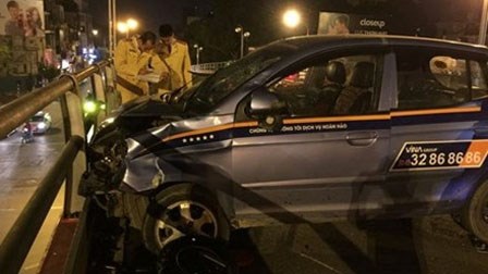 Vụ taxi đâm liên hoàn: Ai sẽ bồi thường cho các nạn nhân?