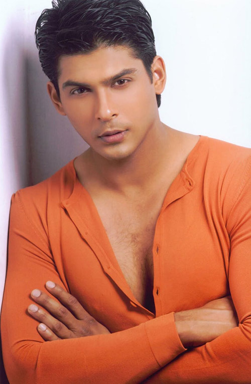 Siddharth Shukla nói rằng anh vẫn chưa muốn có bạn gái vì anh còn quá bận rộn
