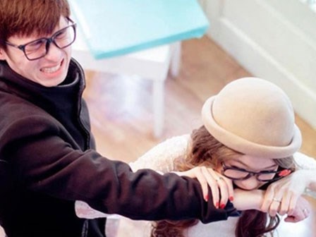 Cười bể bụng với chiêu trả thù “bá đạo” của các cặp vợ chồng thích đùa