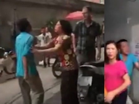 Clip: Chứng kiến cảnh chồng đánh vợ, ông Tây lao vào can ngăn