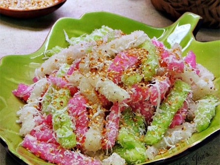 9 món bánh dân dã ngon khó cưỡng của đường phố Sài Gòn