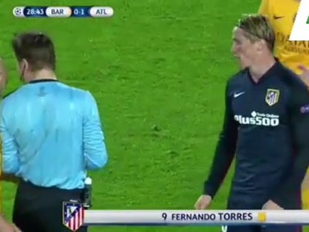 Fernando Torres rơi từ người hùng xuống thành tội đồ ra sao?