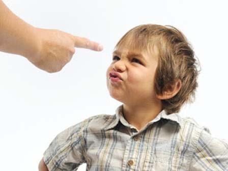 'Cãi lại bố mẹ, 3 anh em tôi vẫn ngoan'