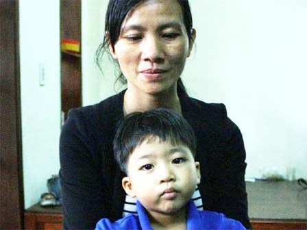 Nghi án cháu gái bắt cóc con của mợ ruột