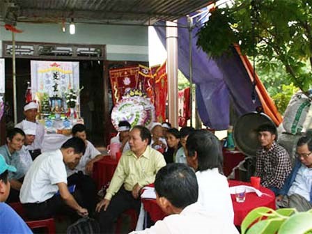 Người đàn ông tự tử để lại thư tố công an xã