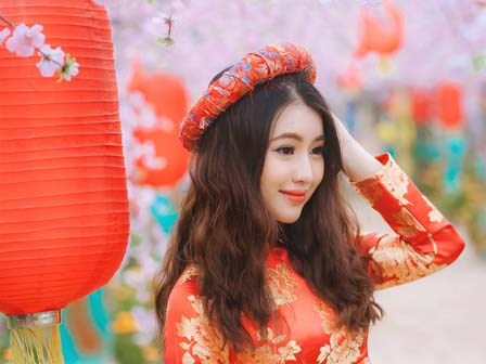 Khó rời mắt trước nhan sắc của tân Hoa khôi Học viện Ngoại giao