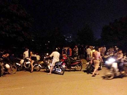 Nam thanh niên tự thiêu gần công viên Hòa Bình sau khi hỏi