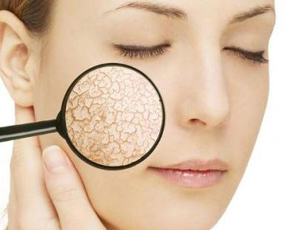 Cách chăm sóc da cho dân văn phòng thoải mái ngồi điều hòa