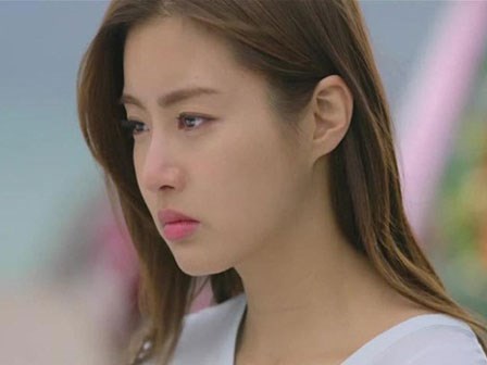 Người đàn bà hơn tôi 10 tuổi ấy có sức hấp dẫn gì?