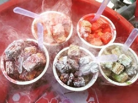 Nguy cơ bỏng lạnh từ món kem mây, snack khói