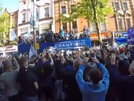 Leicester City rước cúp: Bữa đại tiệc lịch sử